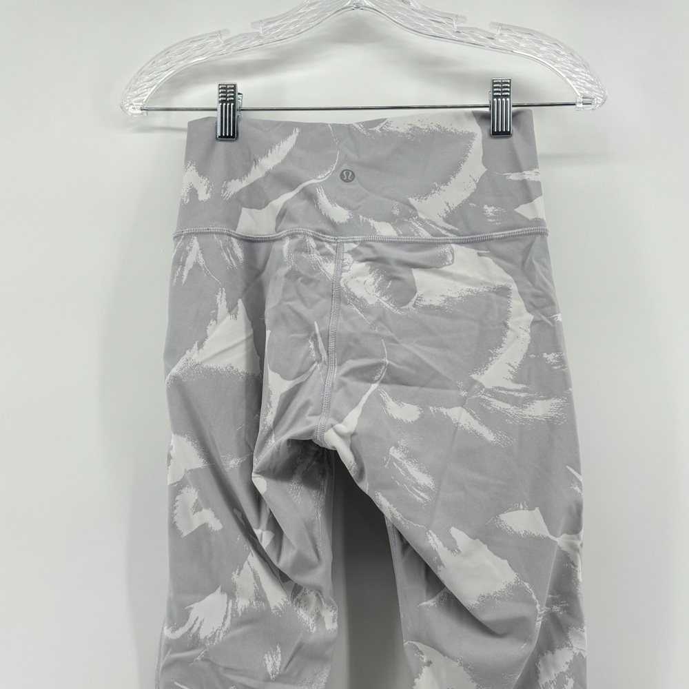 Lululemon‎ Womens Flower Pop White Silver Lilac Wunder Under Hi Rise Tights - Picture 4 of 10